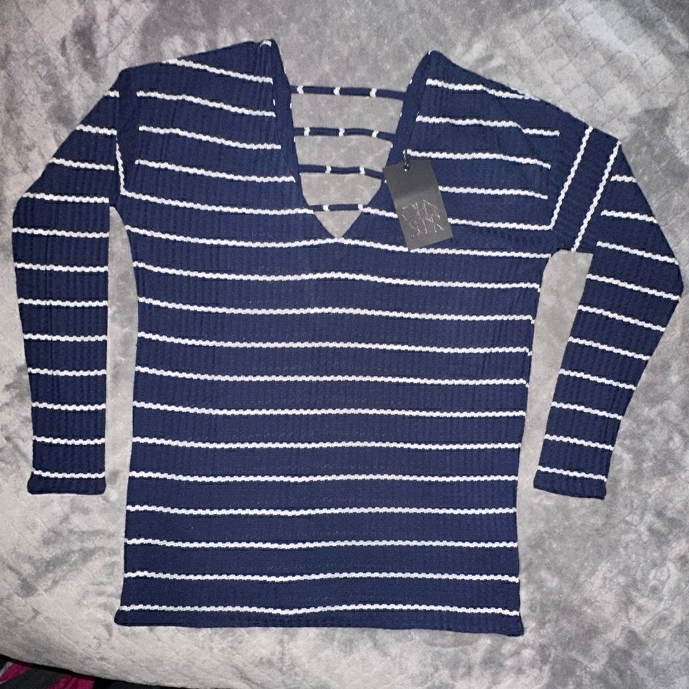 NWTs Chaser Strappy Double Drop Shoulder Thermal Striped Shirt Size M